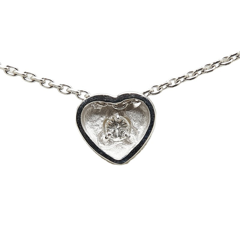 K18WG White Gold Diamond Heart Pendant Necklace in Excellent Condition