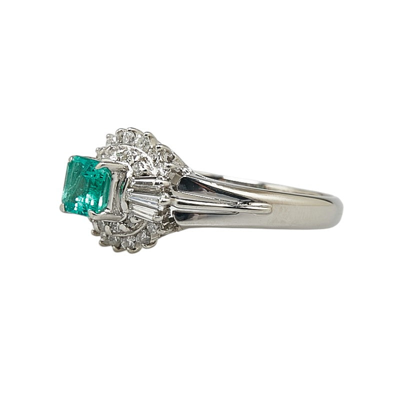 Pt850 Platinum Emerald 0.38ct Diamond 0.34ct Ring in Excellent Condition