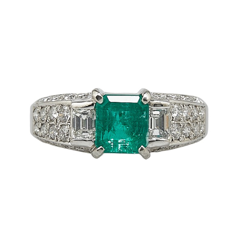 Pt900 Platinum Emerald 1.515ct Diamond 1.05ct Ring Size 15.5 in Great Condition