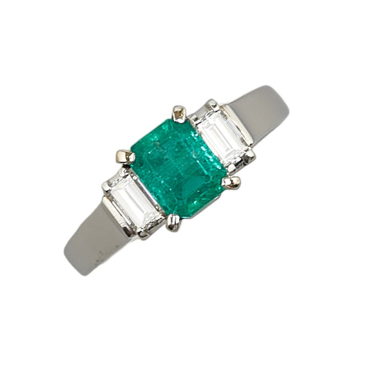 Pt900 Platinum Emerald 0.83ct Diamond 0.36ct Ring