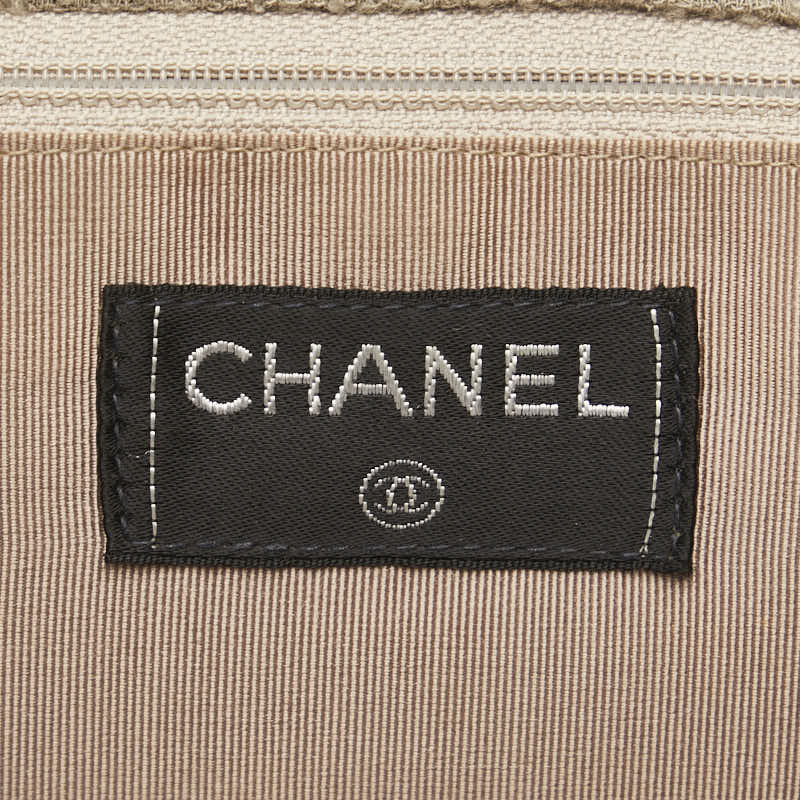 Chanel Beige Navy Linen Chain Shoulder Bag in Very Good Condition