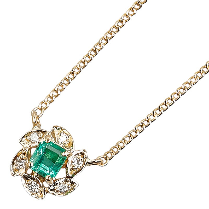 LuxUness 18K Emerald Flower Necklace Metal Necklace in Excellent condition