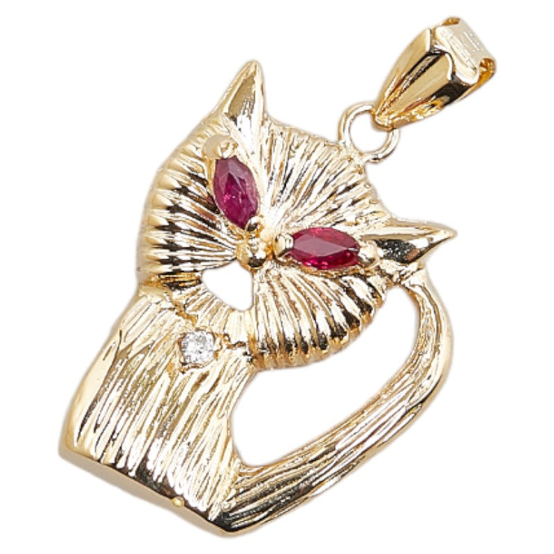 K18YG Yellow Gold Ruby Diamond Cat Pendant Top in Excellent Condition