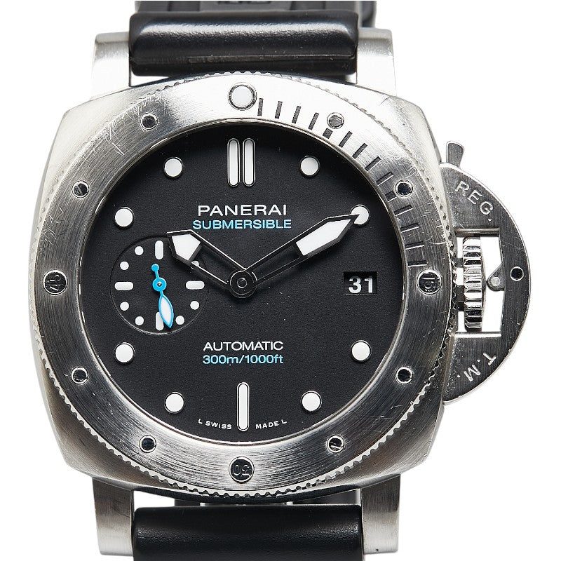 Panerai Submersible Date Small Second Watch PAM00973 in Very Good Condition