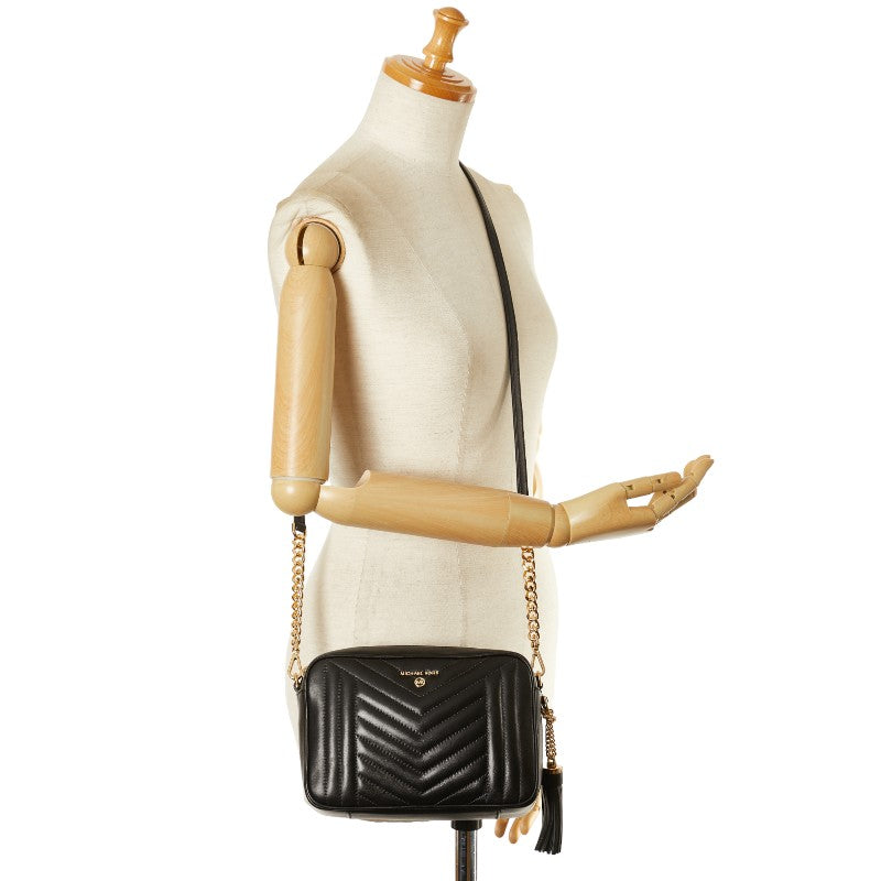 Michael Kors Quilted Leather Tassel Shoulder Bag 32H9GT9M2T in Great Condition