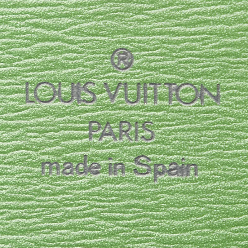 Louis Vuitton Epi Leather Long Wallet M63574 in Very Good Condition