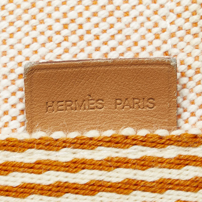 Hermes Canvas New Fourre Tout Tote MM in Very Good Condition