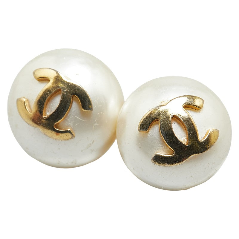 Chanel Coco Mark Fake Pearl Clip-On Earrings Gold in Very Good Condition