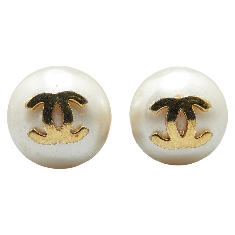 Chanel Coco Mark Fake Pearl Clip-On Earrings Gold in Very Good Condition