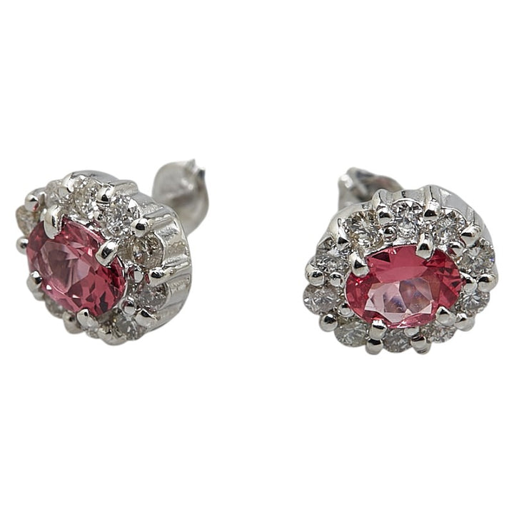 Pt900 Platinum Spinel 0.30ct Diamond 0.20ct Stud Earrings in Great Condition