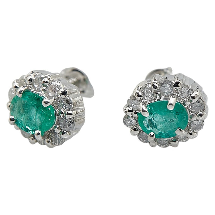 Pt900 Platinum Emerald 0.30ct Diamond 0.20ct Stud Earrings in Great Condition