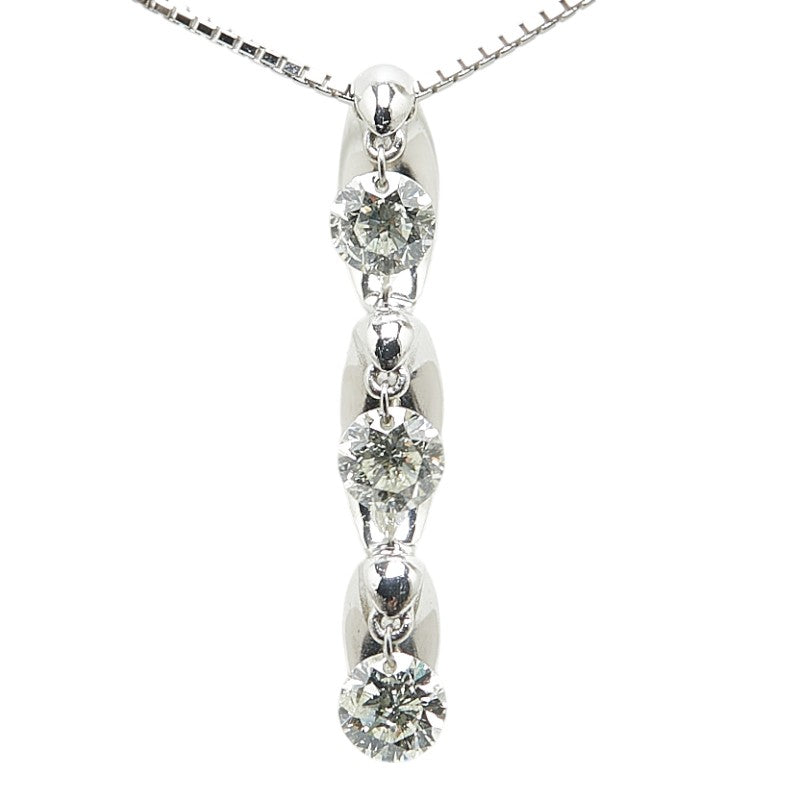 K18WG White Gold Diamond Pendant Necklace