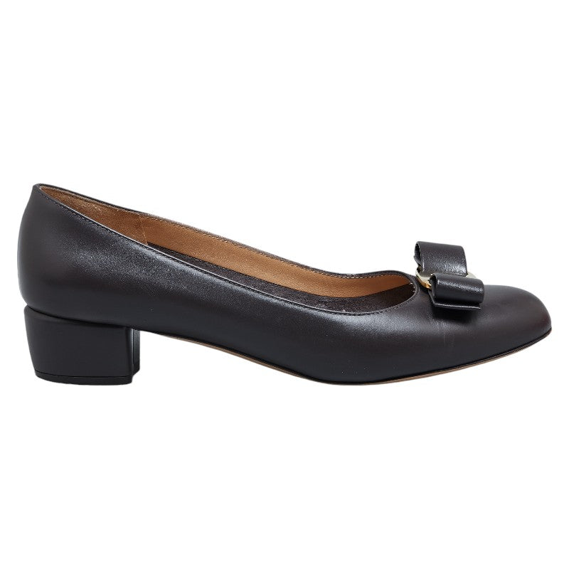 Salvatore Ferragamo Vara Ribbon Leather Pumps