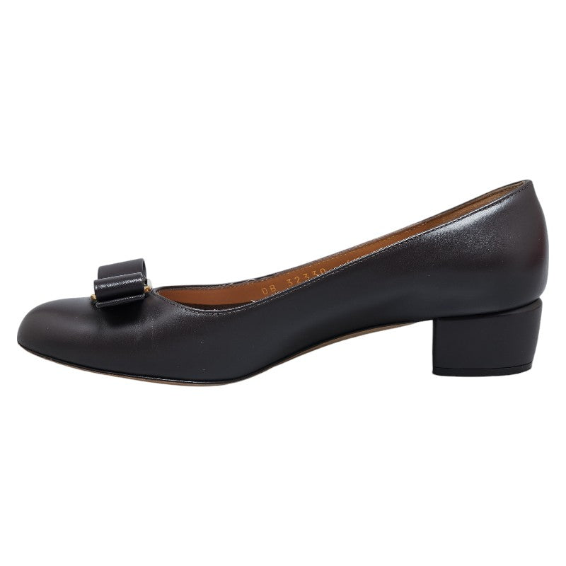 Salvatore Ferragamo Vara Ribbon Leather Pumps