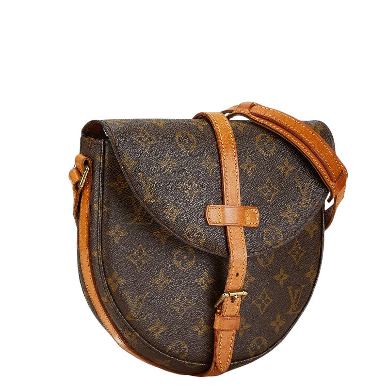 Louis Vuitton Monogram Shanti MM Shoulder Bag in Very Good Condition