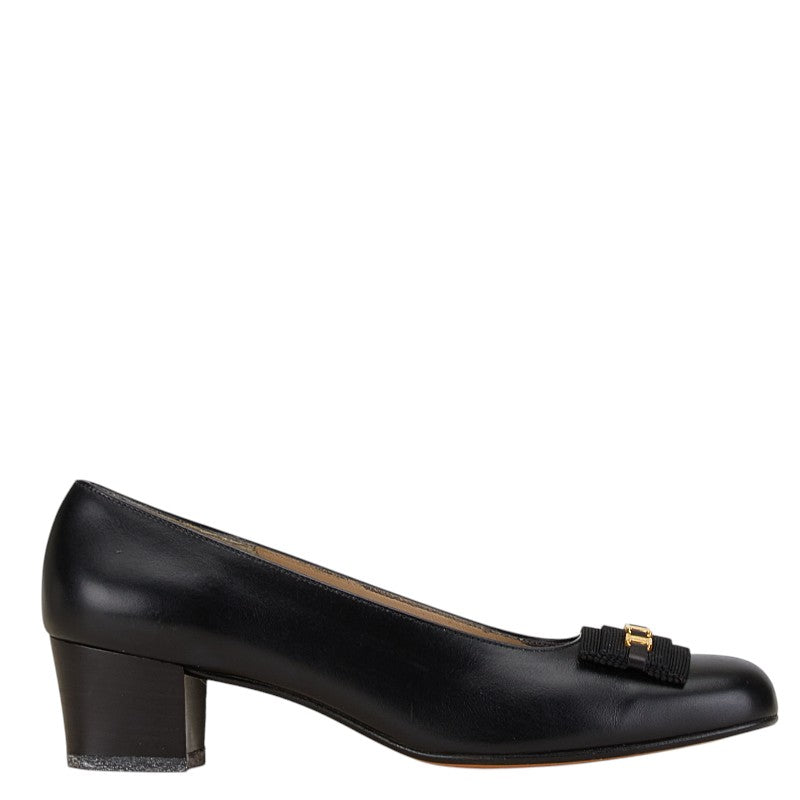 Salvatore Ferragamo Vara Leather Pumps Black