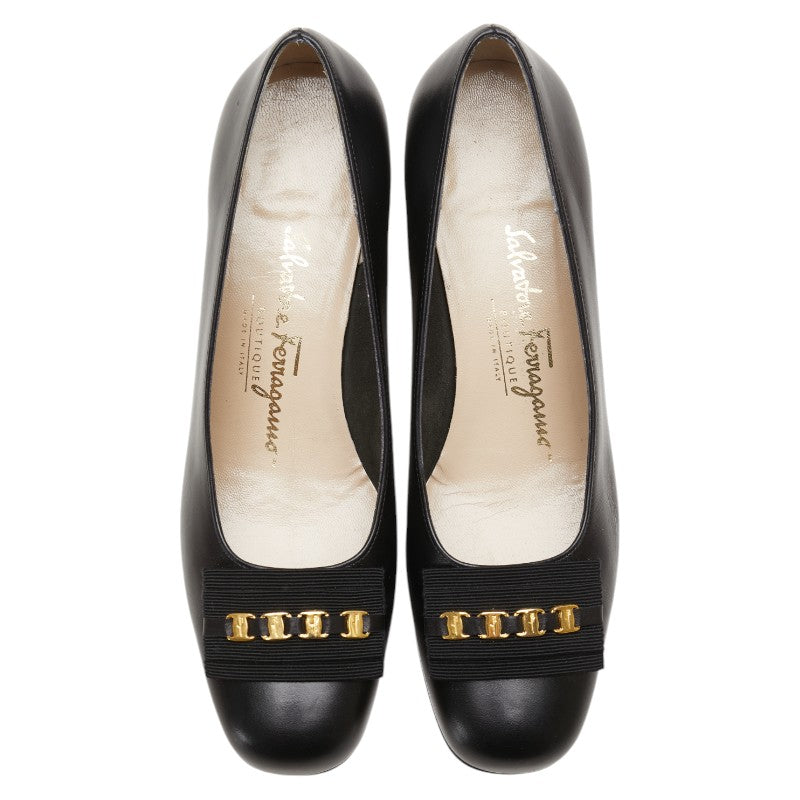 Salvatore Ferragamo Vara Leather Pumps Black