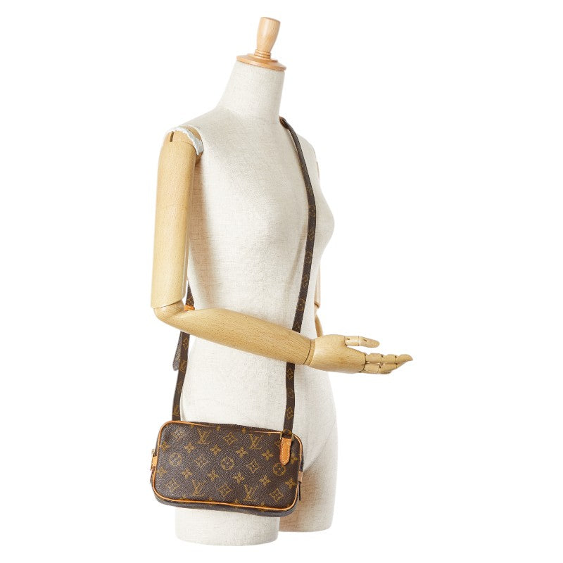 Louis Vuitton Monogram Pochette Shoulder Bag