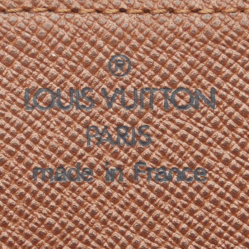 Louis Vuitton Monogram Card Case M62920