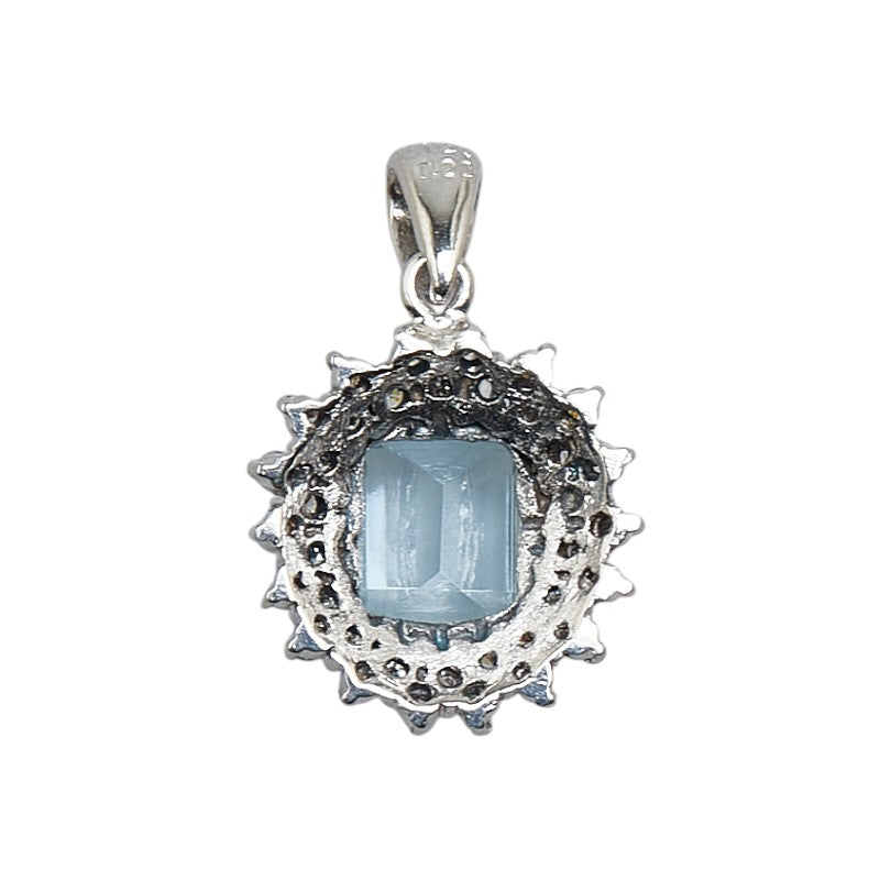 Pt900 Platinum Aquamarine 1.25ct Diamond 0.22ct Flower Pendant