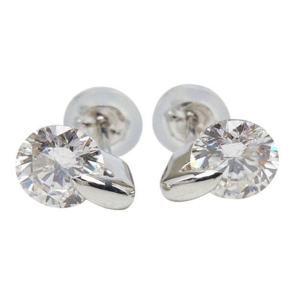 Pt900 Platinum Diamond Stud Earrings