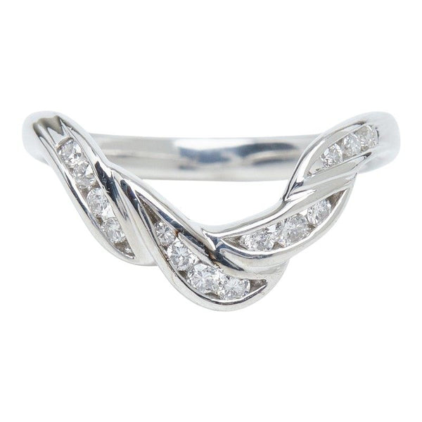 Pt900 Platinum Diamond Spiral V Ring
