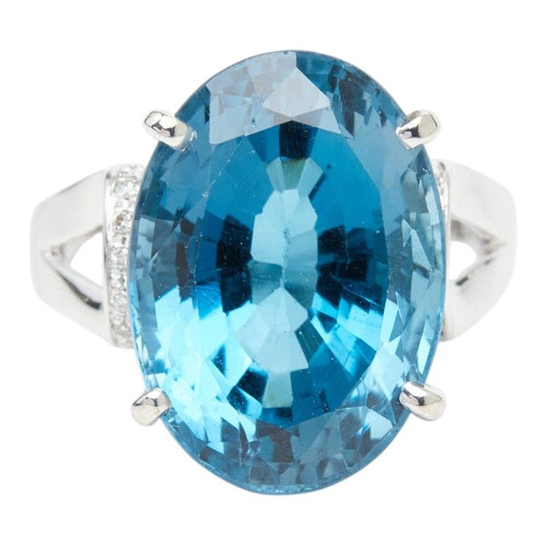 Au750 White Gold Blue Topaz Diamond Ring