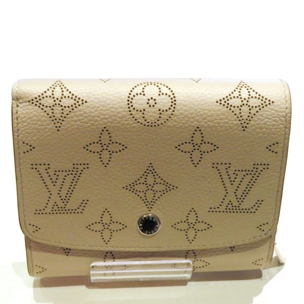 Louis Vuitton Mahina Leather Compact Wallet M62542