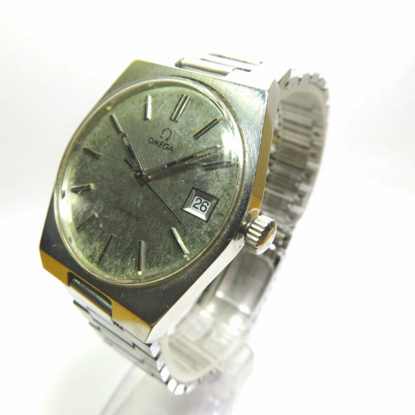 Omega Geneve Date Hand-Winding Vintage Men's Watch in Fair Condition