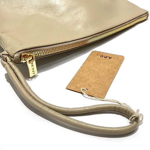 A.P.C. Suzanne Collar Leather Clutch Bag in Good Condition