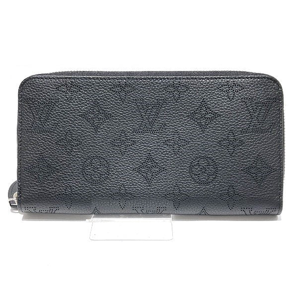 Louis Vuitton Mahina Leather Zippy Wallet M61867 in Great Condition