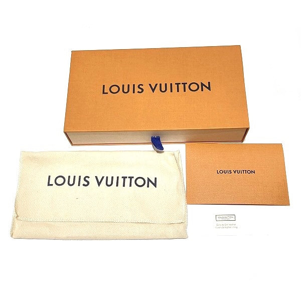 Louis Vuitton Mahina Leather Zippy Wallet M61867 in Great Condition