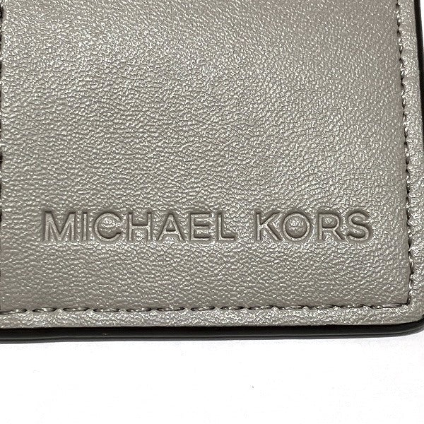 Michael Kors Leather Key Case 35S0GFTP5B in Great Condition