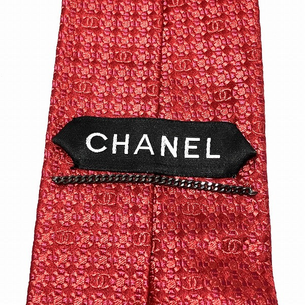 Chanel Red Silk Tie for Men in Great Condition