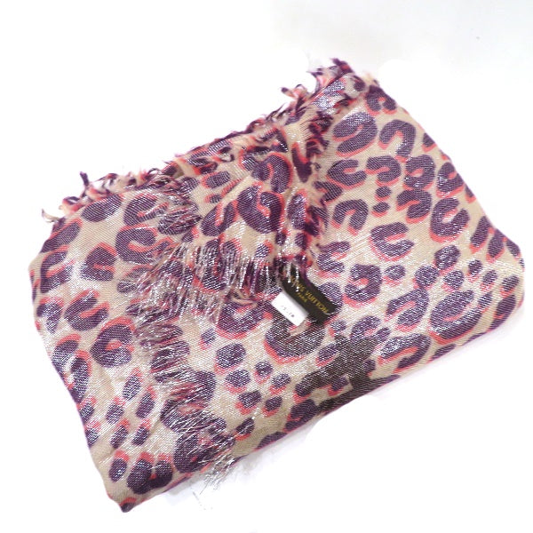 Louis Vuitton Leopard Etole Scarf/Cashmere Silk Blend in Good Condition