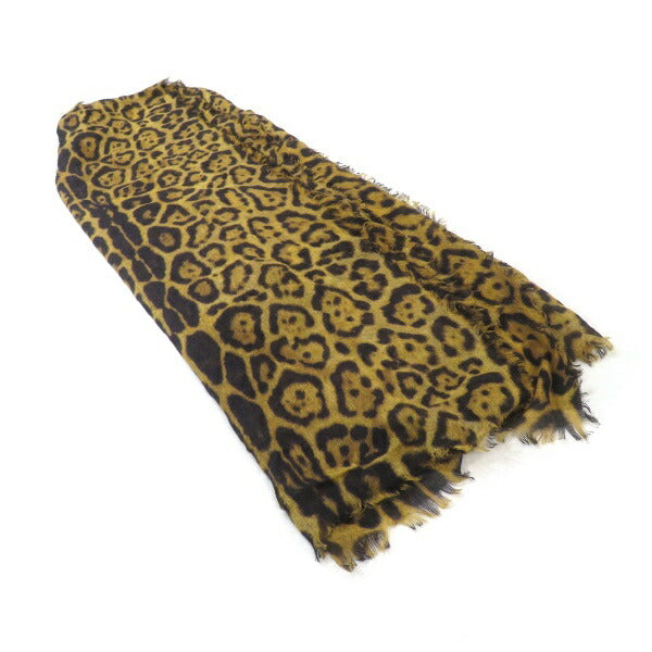 Louis Vuitton Leopard Cashmere Silk Scarf in Good Condition