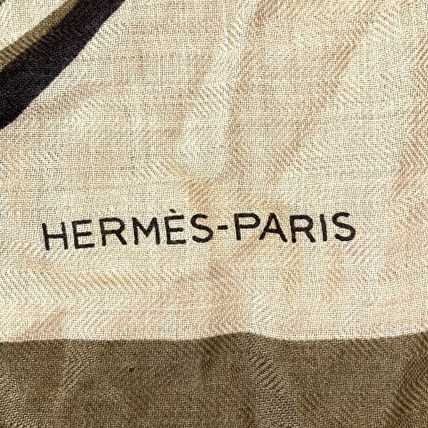 Hermes Crazy Printer Scarf in Good Condition