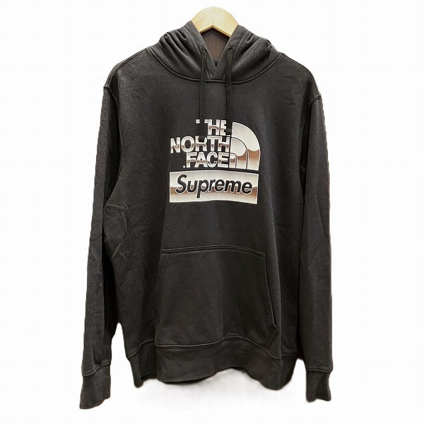 Supreme x The North Face Collaboration Hoodie in Good Condition