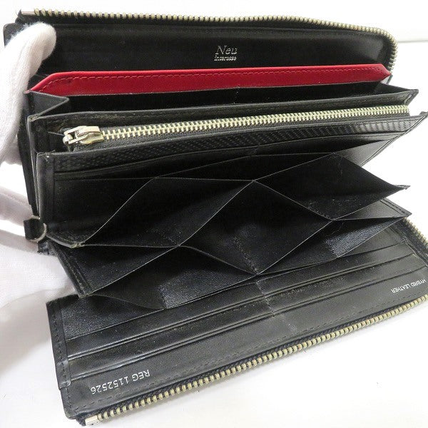 Neu Interesse REG1152526 Leather Long Zippy Wallet in Good Condition