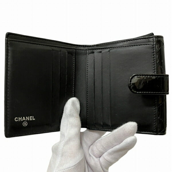 Chanel Patent Leather Bifold Wallet A48694