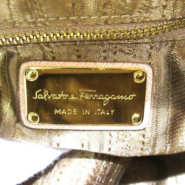 Salvatore Ferragamo Gancini 2WAY Leather Bag in Good Condition