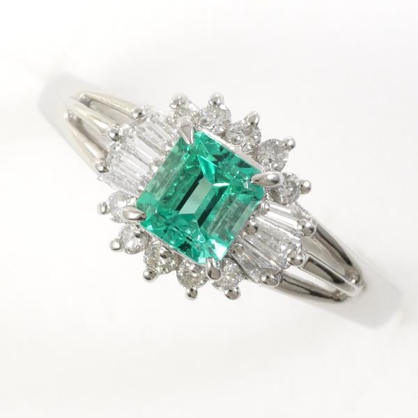 PT900 Platinum Ring with Emerald and Diamond in Excellent Condition