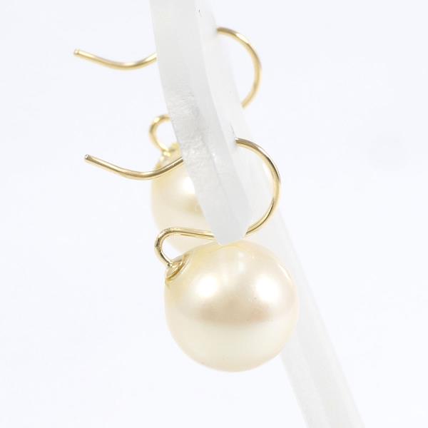 K18 Yellow Gold Pearl Earrings in Great Condition