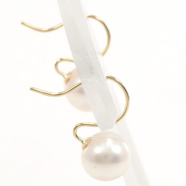 K18 Yellow Gold Pearl Earrings in Great Condition