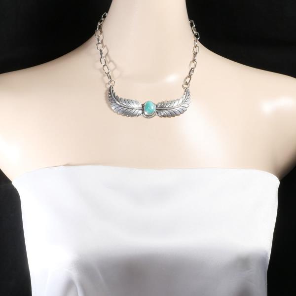 Silver Turquoise Necklace 26.8g 36cm in Great Condition