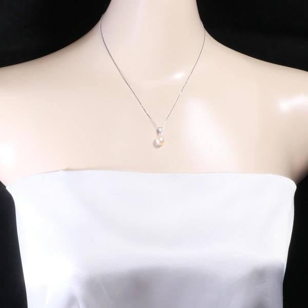 K14 White Gold Pearl Necklace in Excellent Condition