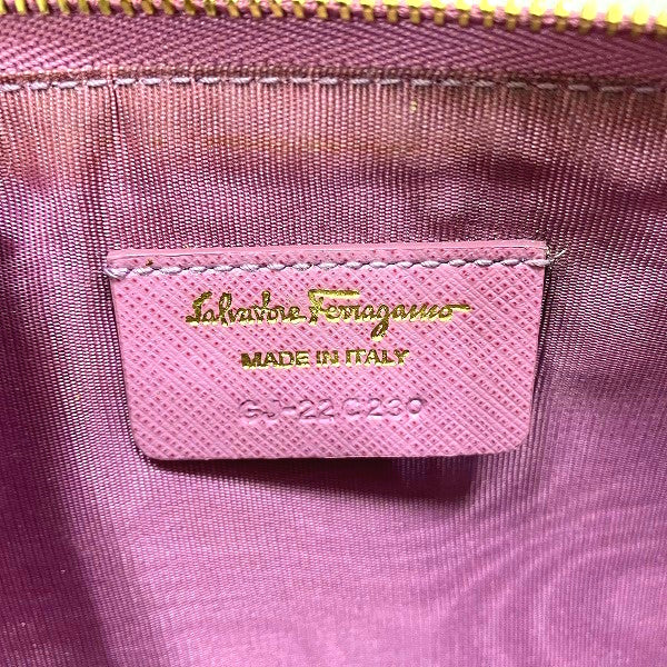 Salvatore Ferragamo Gancini Leather Clutch 22C230 in Good Condition