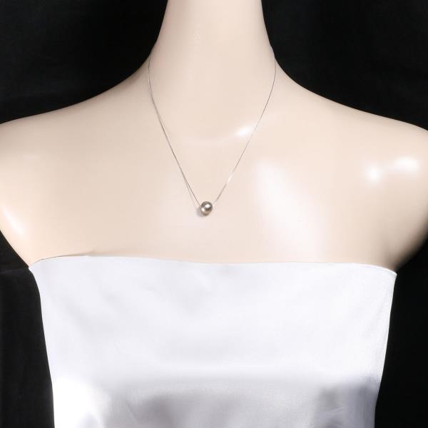 K18 White Gold Pearl Necklace in Pristine Condition