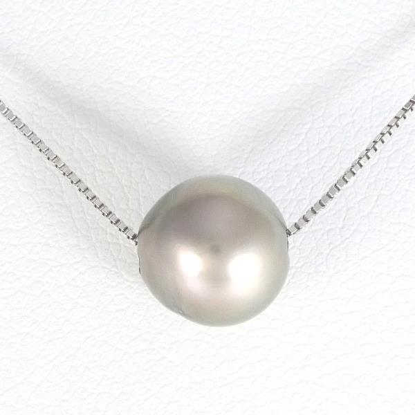 K18 White Gold Pearl Necklace in Pristine Condition