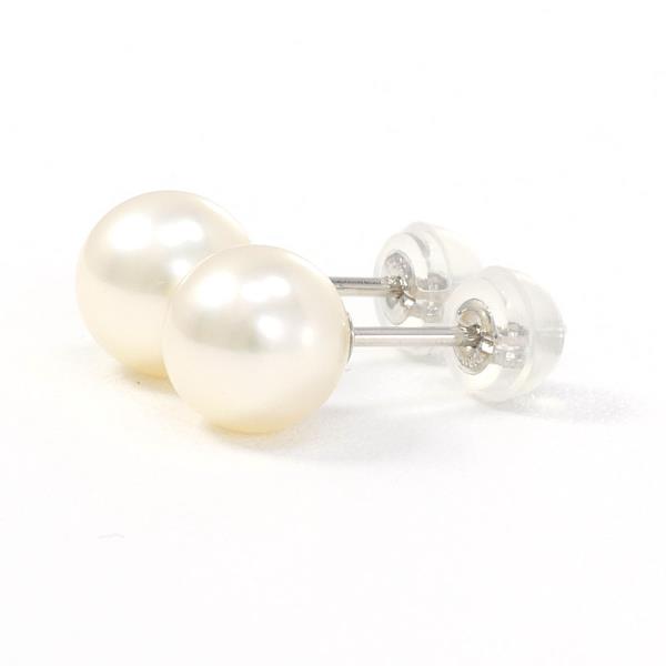 PT900 Platinum Pearl Earrings in Excellent Condition